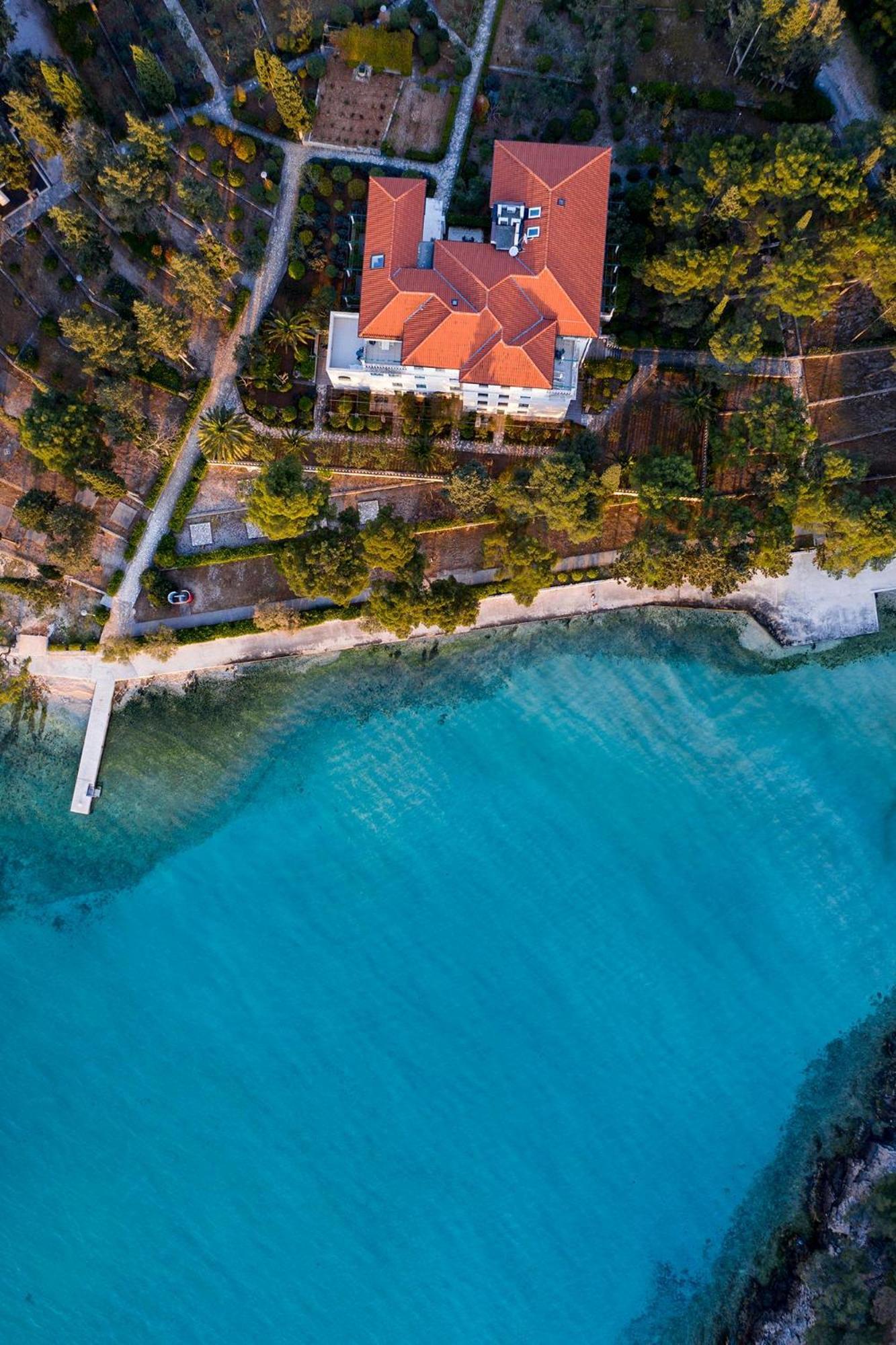 Aminess Vival Velaris Resort Supetar Εξωτερικό φωτογραφία