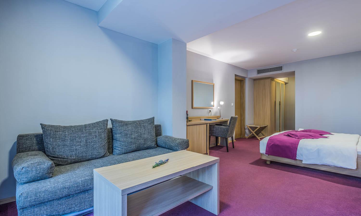 Aminess Vival Velaris Resort Supetar Εξωτερικό φωτογραφία