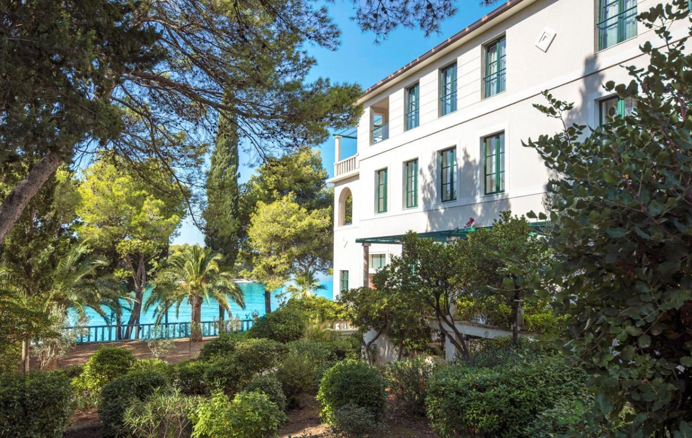 Aminess Vival Velaris Resort Supetar Εξωτερικό φωτογραφία